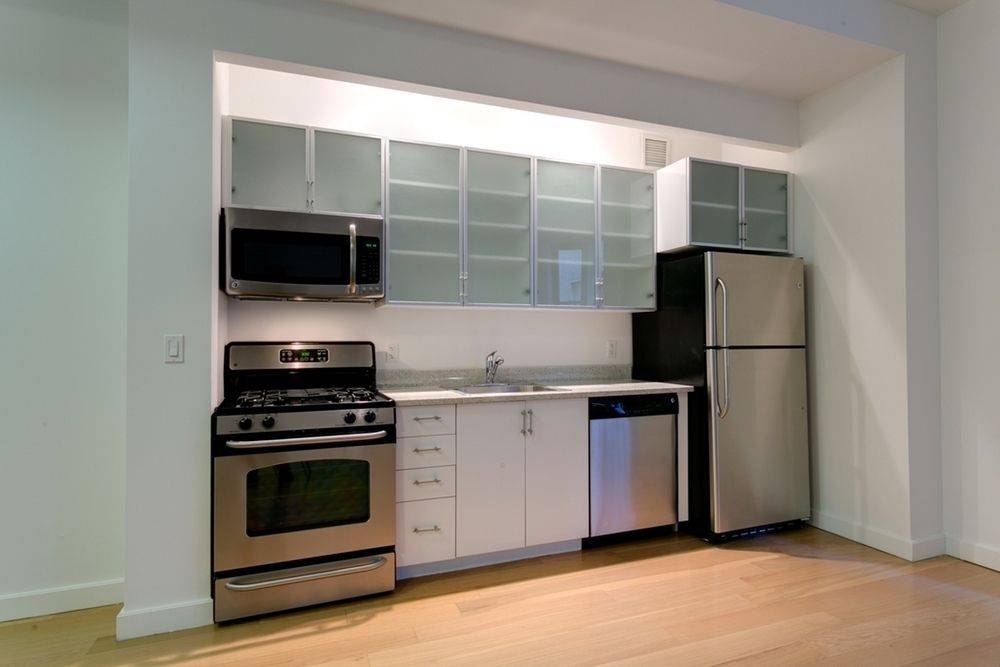 Modern 1BR on Wall Street! 3 Free Months