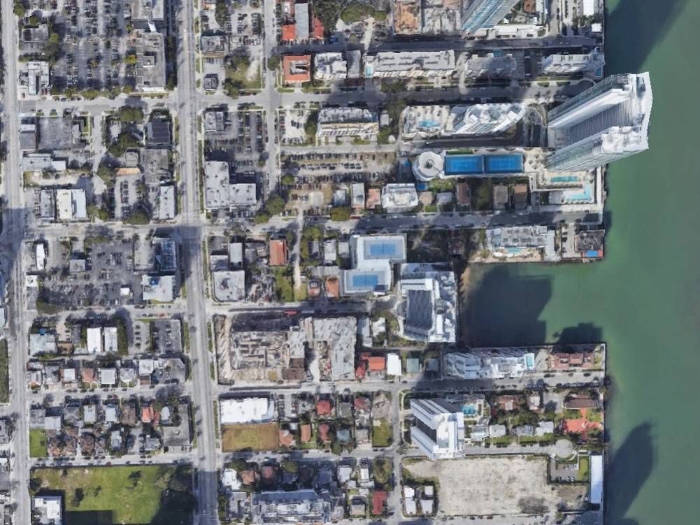 PRIME OFF MARKET -  11100 SF Edgewater Approved Zoning Up to 36 Levels
