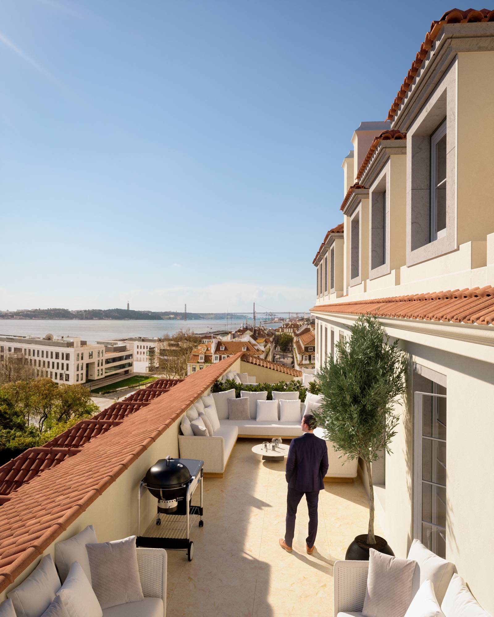 T4 + 1 Duplex - South Chiado - Lifestyle under Lisbon's light