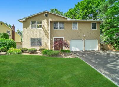 1745 Bard Lane, East Meadow.