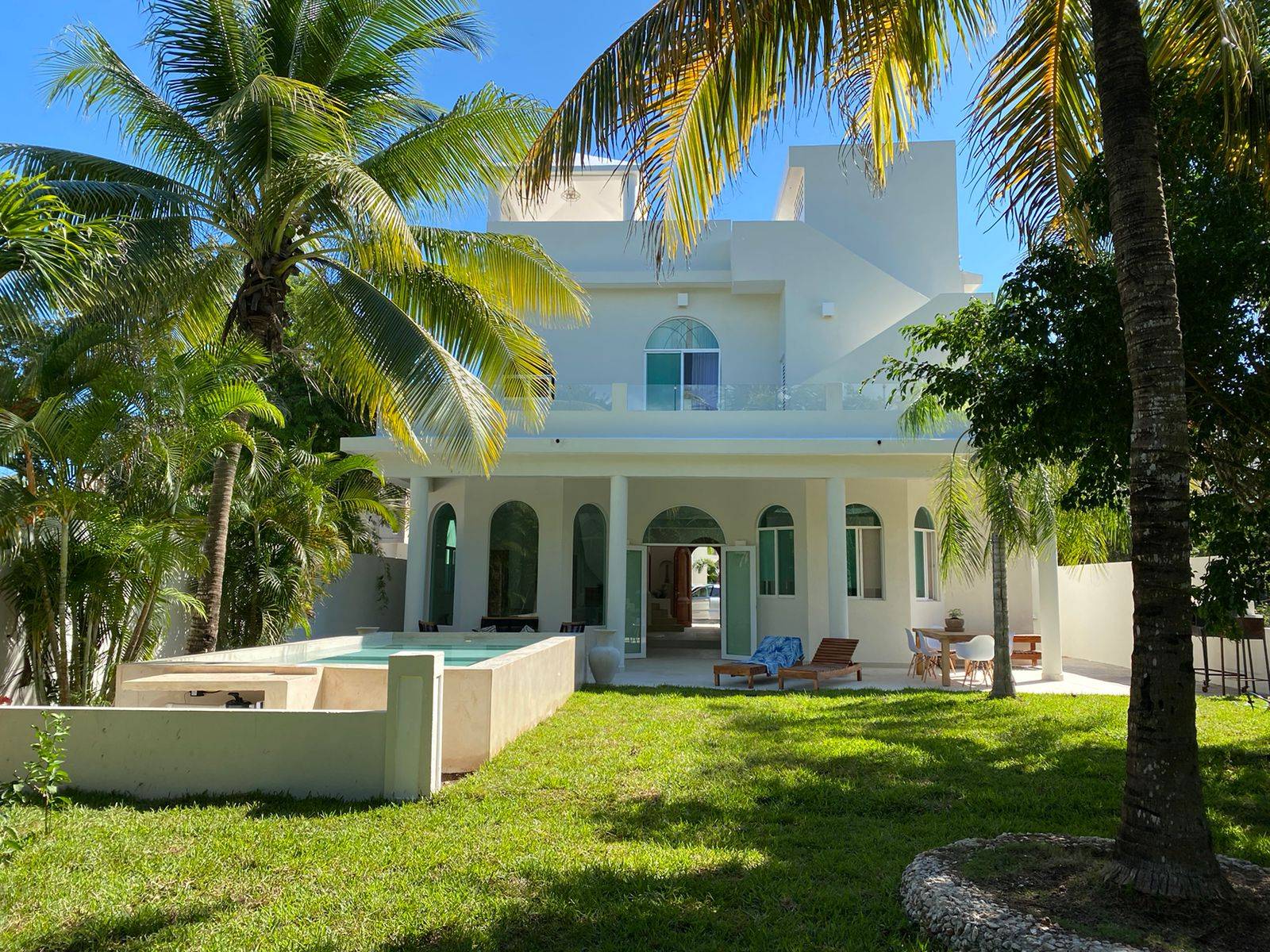 VILLA IN PUERTO AVENTURAS