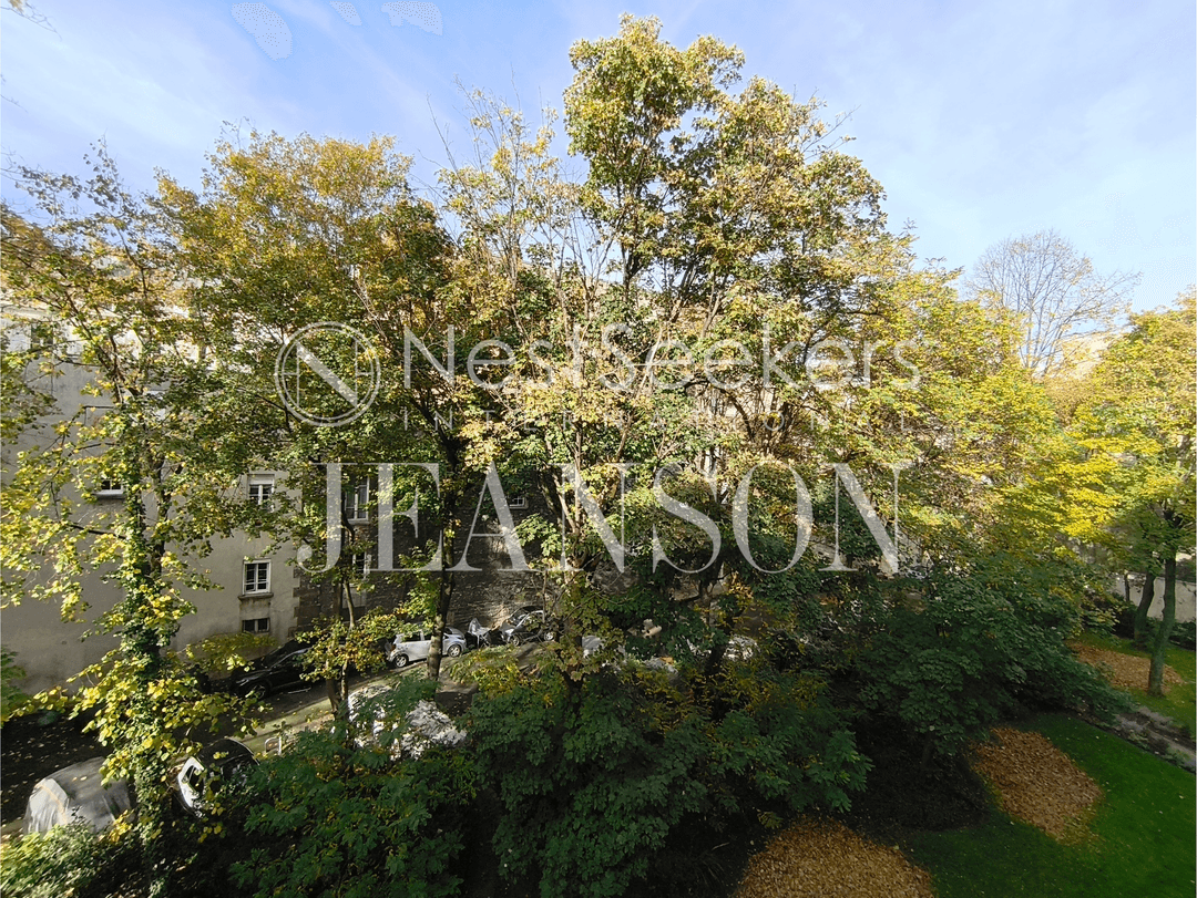 The Garden of Champs Elysées