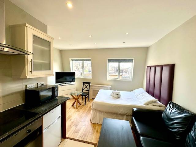 Rare Freehold Investment Opportunity – Prime Location, Cromwell Road, SW5