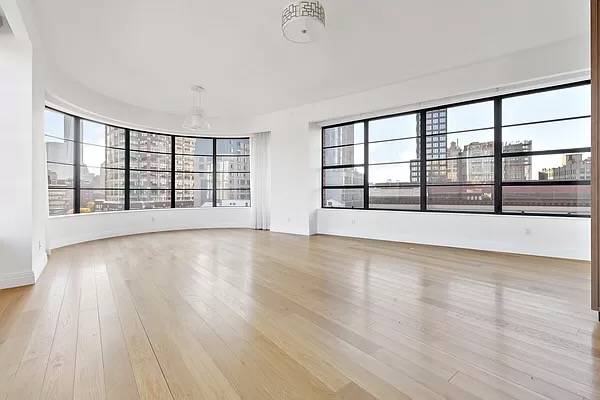 Full Floor 3BR/3.5BA in Pristine SoHo Building, with Private Terrace!