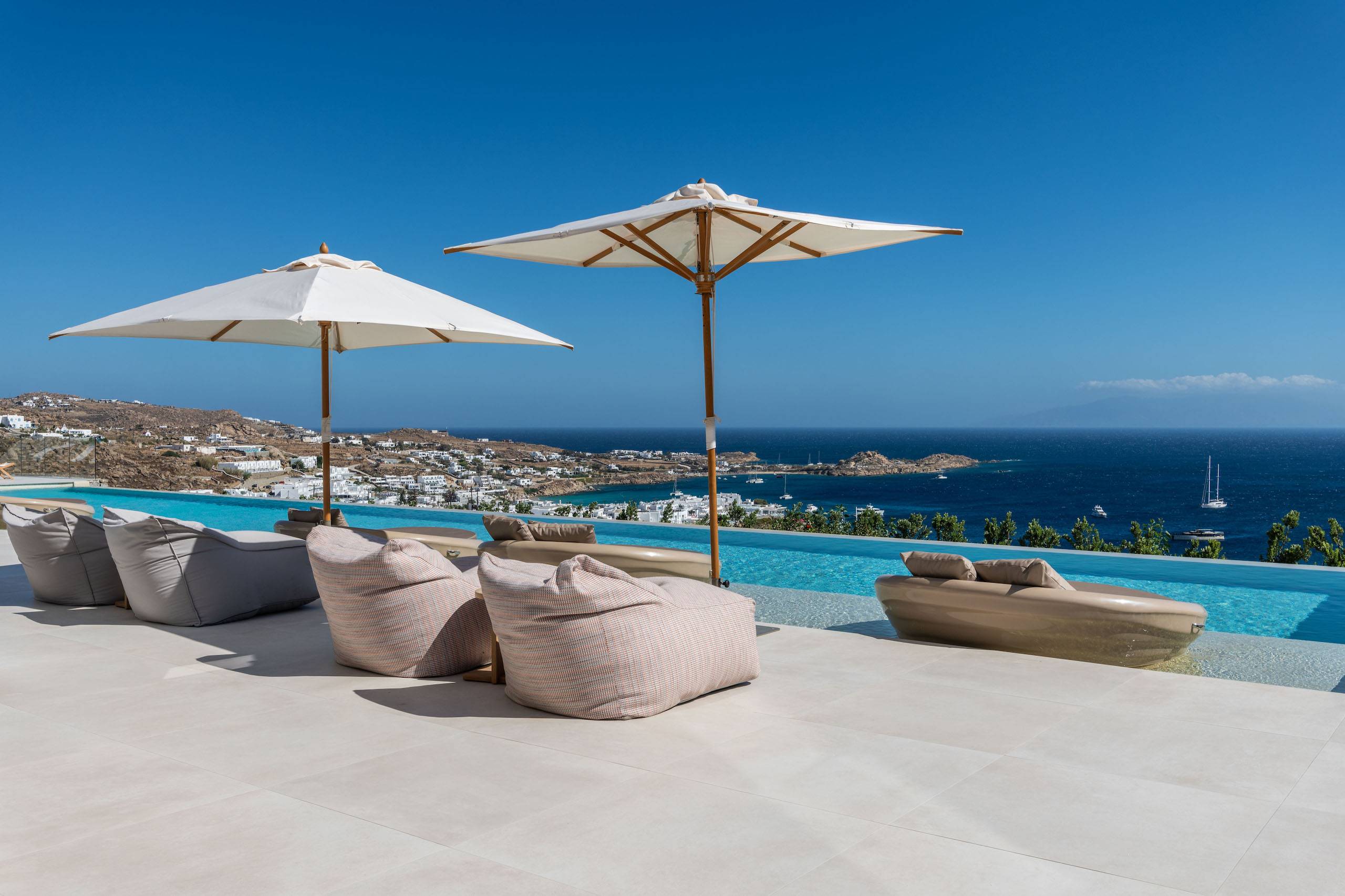 SUBLIME MYKONOS VILLA with 360 Seaviews overlooking Iconic Island beaches