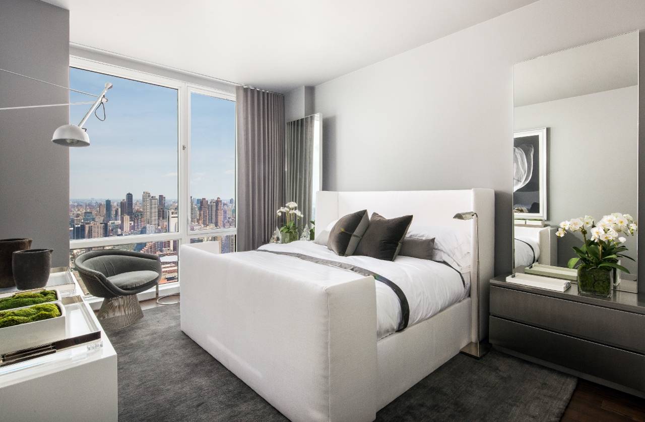 SPACIOUS & SUNNY 1 BD/1BA