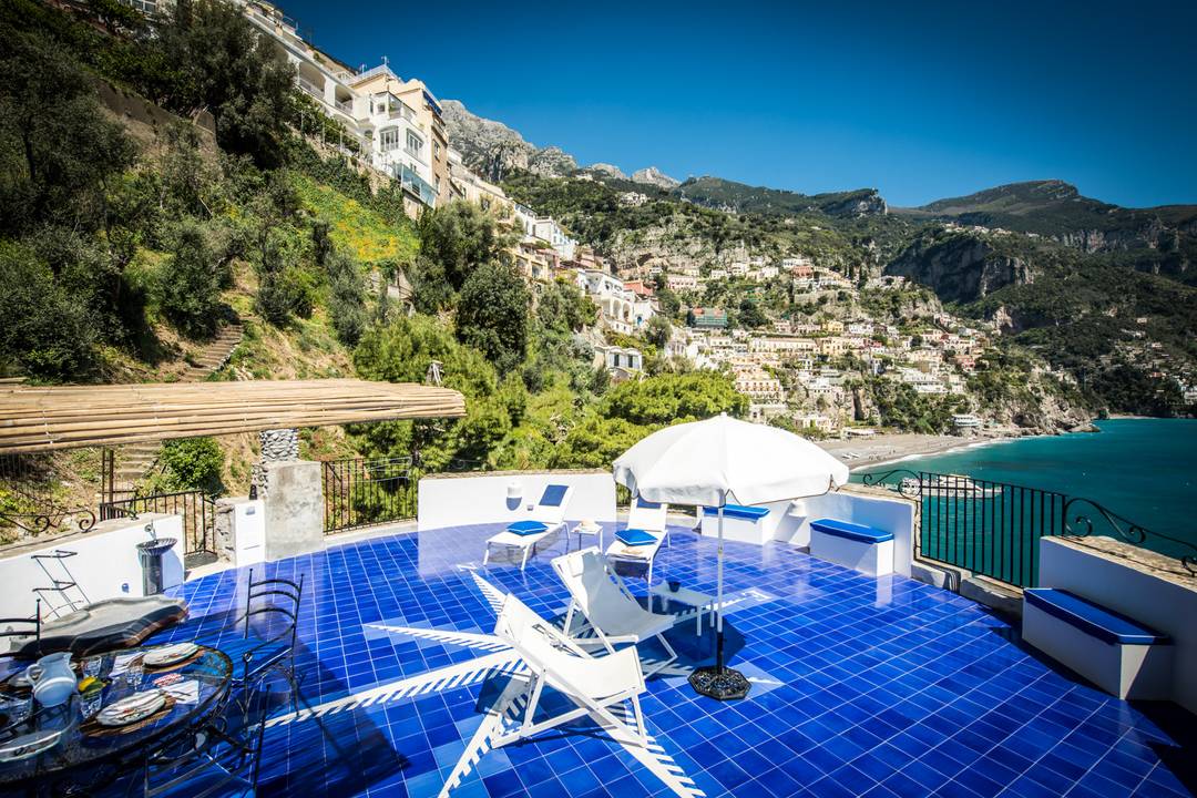 SARACEN TOWER IN POSITANO