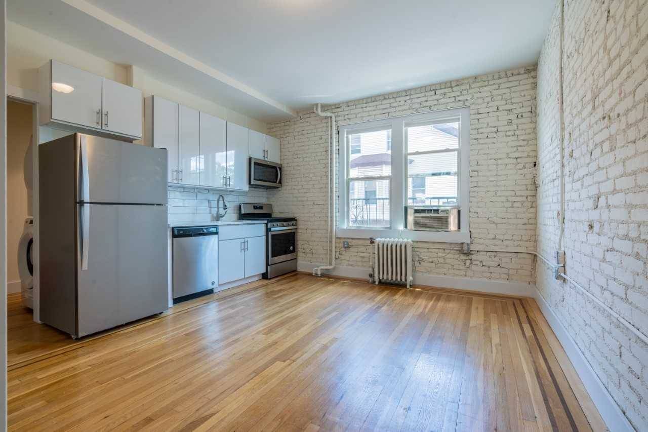Studio - Stunning Renovated Studio in Prime Journal Square Location! Laundry on Site, Seconds to the Journal Square Path Transportation Center!