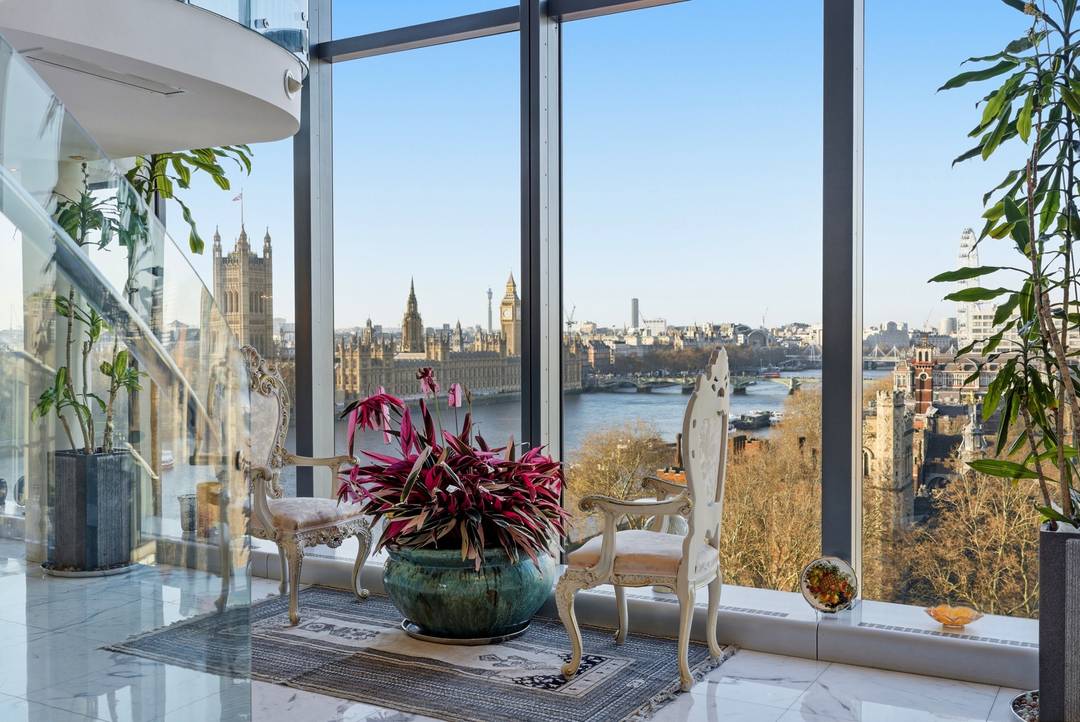 Iconic Riverside Penthouse Overlooking Westminster, 4,000+ Sq Ft of Unrivalled Living with Four Parking Space