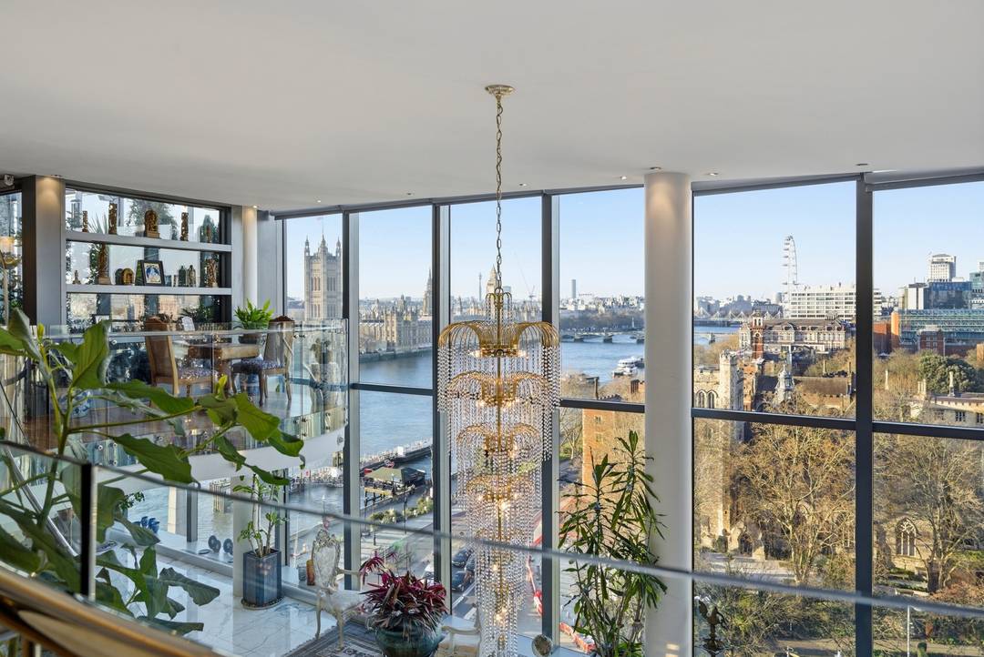Iconic Riverside Penthouse Overlooking Westminster, 4,000+ Sq Ft of Unrivalled Living with Four Parking Space