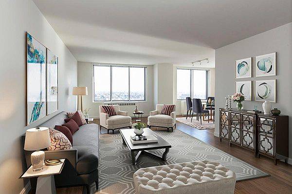 Beautiful High Floor 4 BEDROOM on the Upper East Side