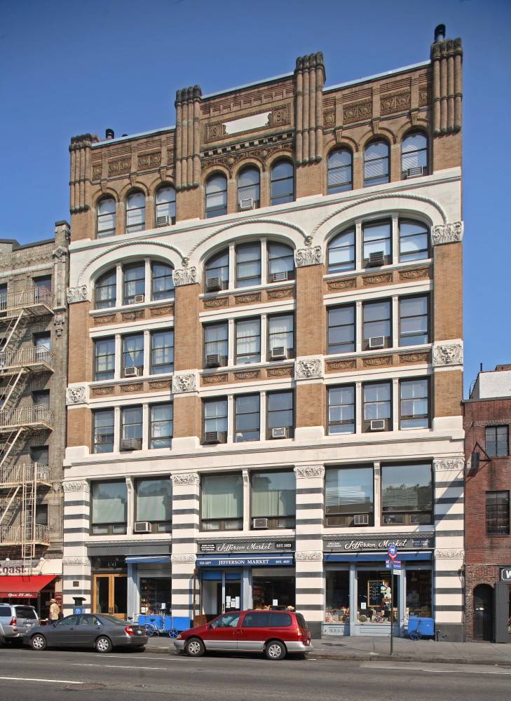 No Fee, Greenwich Village 2 Bed/1.5 Bath Apartment In Loft Building