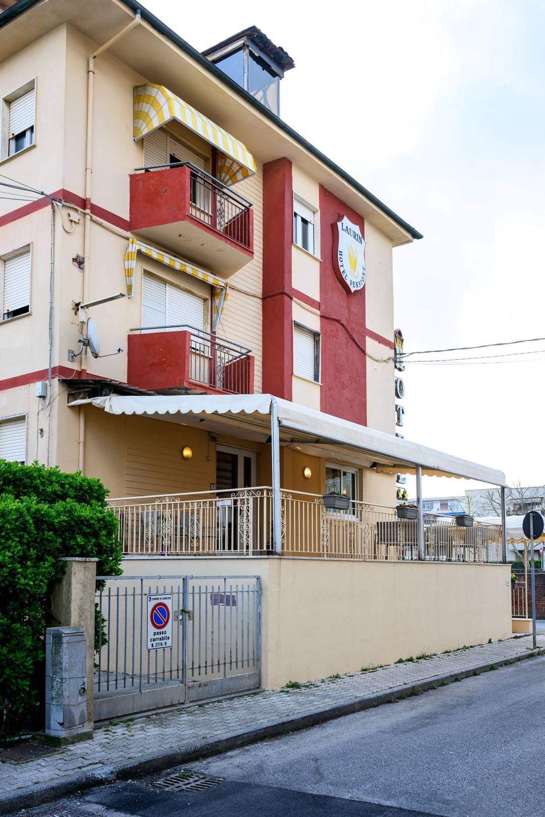Hotel for sale on Via Giuseppe Mazzini – Lido di Camaiore (LU)