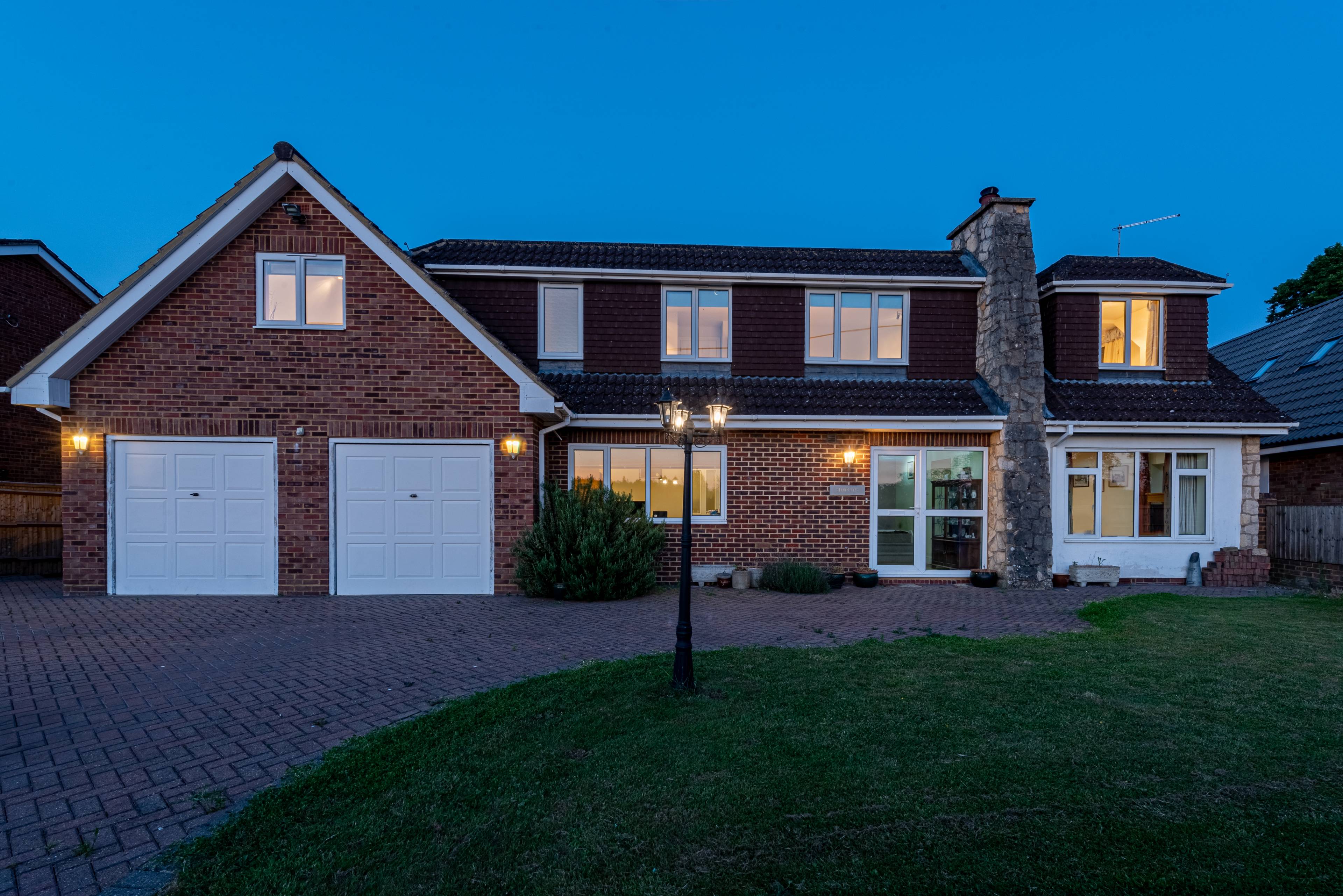 5 Bedroom Detached House Annex