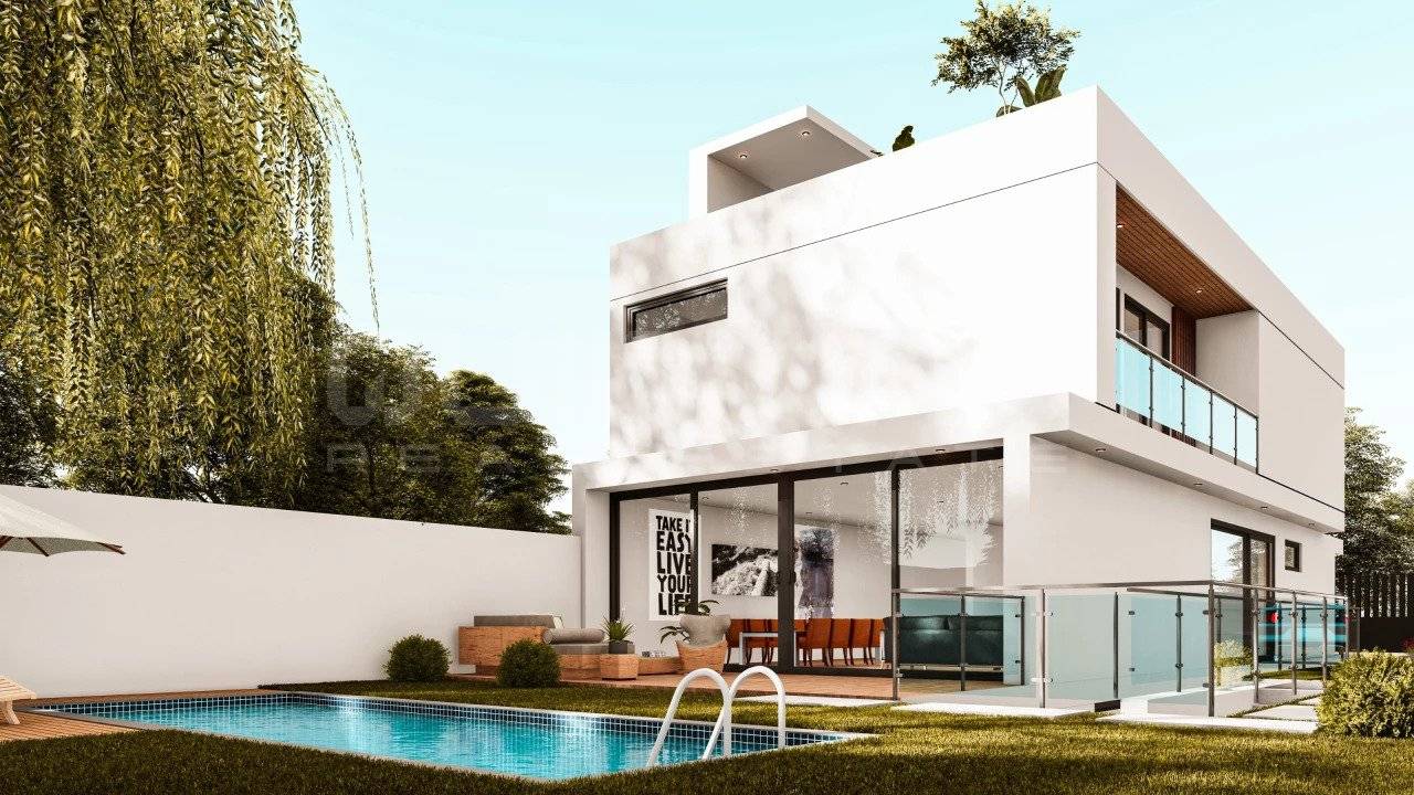 Luxury Detached House in Cascais | Opportunity to change the original project | 18 Months (Project  & Construction)