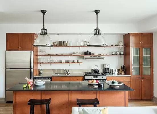Dumbo 2BD/2BA with Great Light, Juliette Balcony, Breakfast Bar, Stainless Steel Appliances