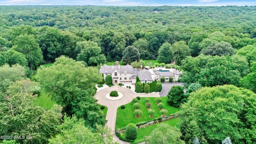 Stunning Gated Property on 4 Acres in Greenwich, CT, with Impressive Amenities and Lush Gardens