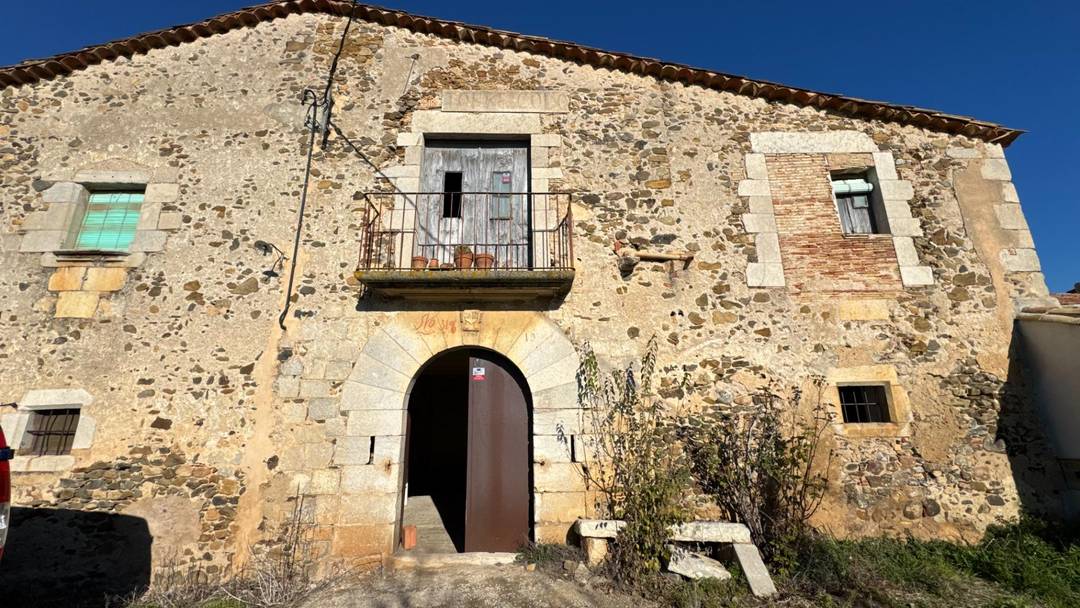 Unique 16th-Century Catalan Farmhouse Surrounded by Nature