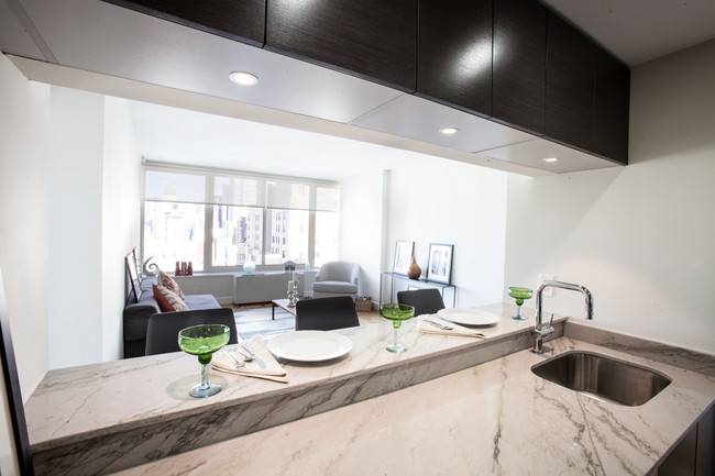 No Fee, Stunning 1 Bedroom in Hudson Yards