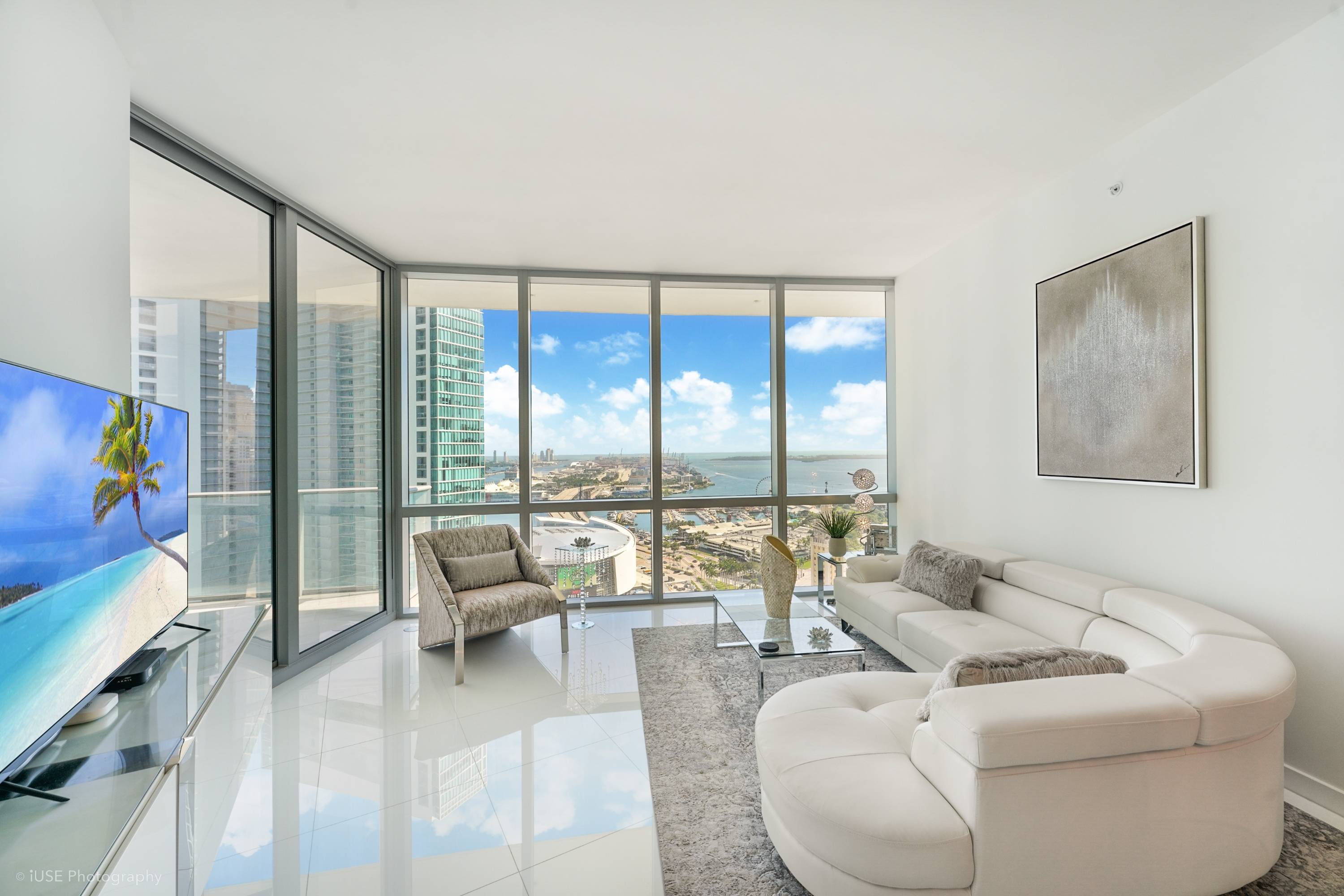 Miami Condo Highrise | 2 bed 3 bath | 1753 sqft | $1.375M |