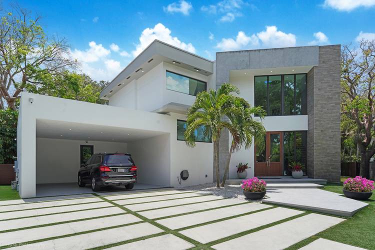 Coconut Grove Miami Modern Villa For Rent