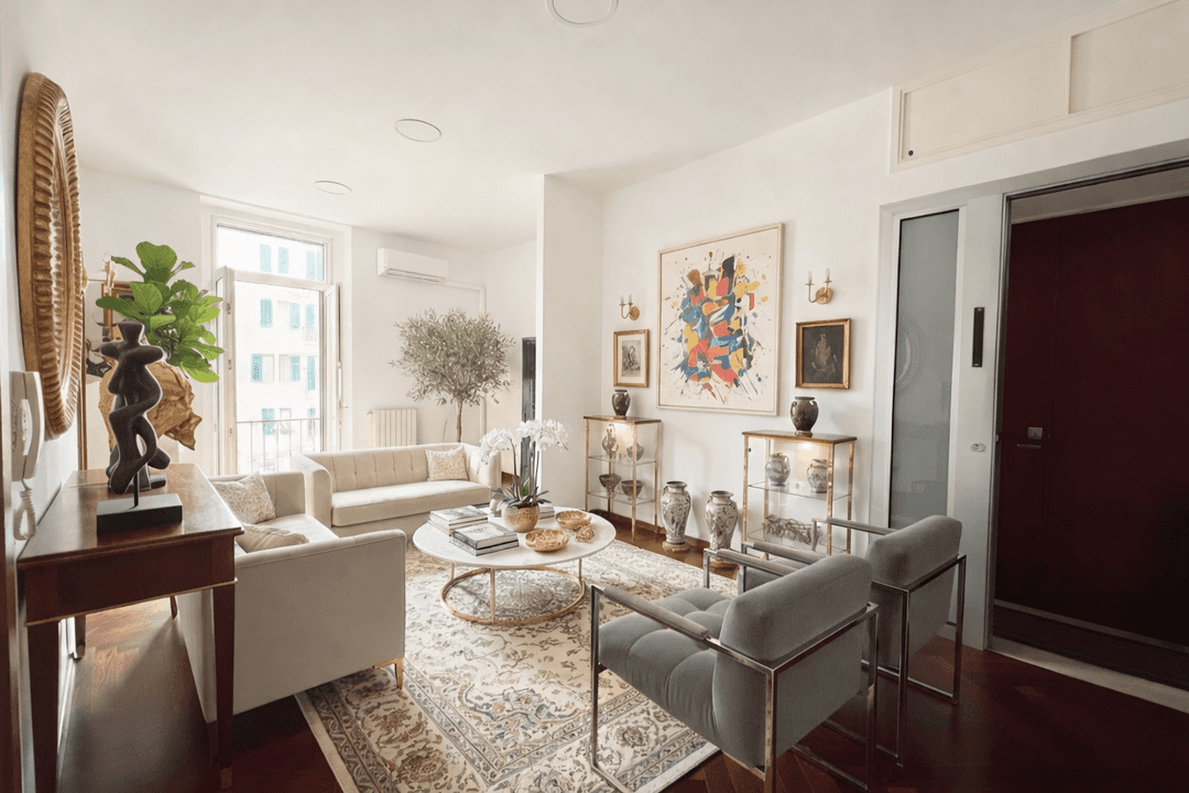 Prestigious Apartment in Via Orsini - Santa Lucia