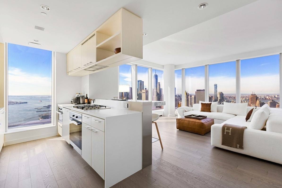 Take this rare opportunity to live in this FULLY FURNISHED, high-floor apartment in New York with unparalleled views!