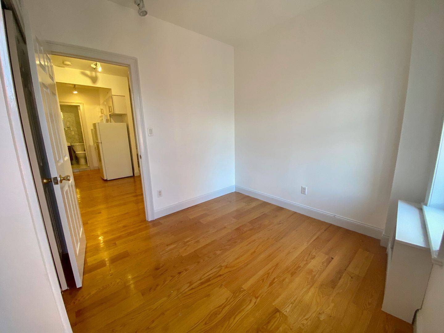3 months free + no fee NoLIta location NYC  dining, nightlife. Incredibly convenient for transit – less than a minute to the subway! Conveniently located near the 6, N, R, B, D, F, M subway lines. Easy commute