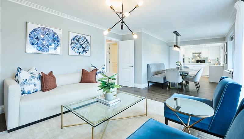 Fulham Road, Chelsea: Modern two-bedroom apartment in prime location