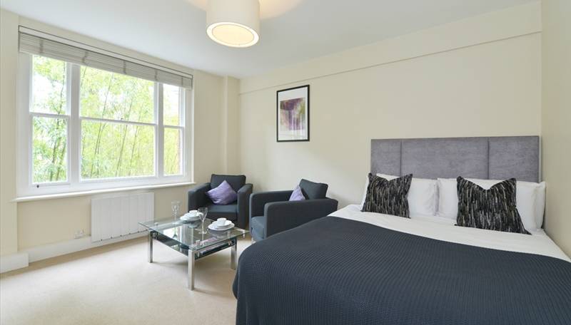 Stunning studio apartment Mayfair.