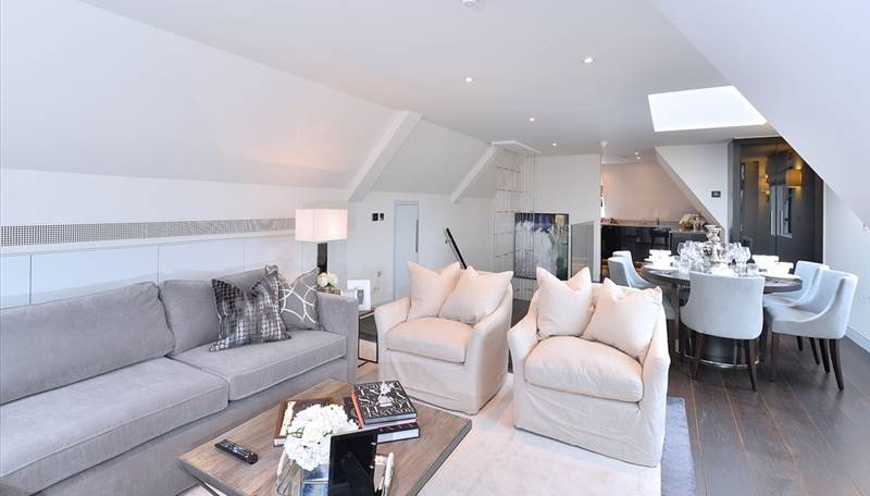 Exceptional Interior-Designed Duplex Apartment | Mayfair