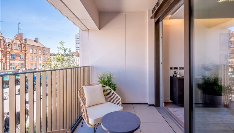 Paddington's Pinnacle: Garrett Mansions Opulence