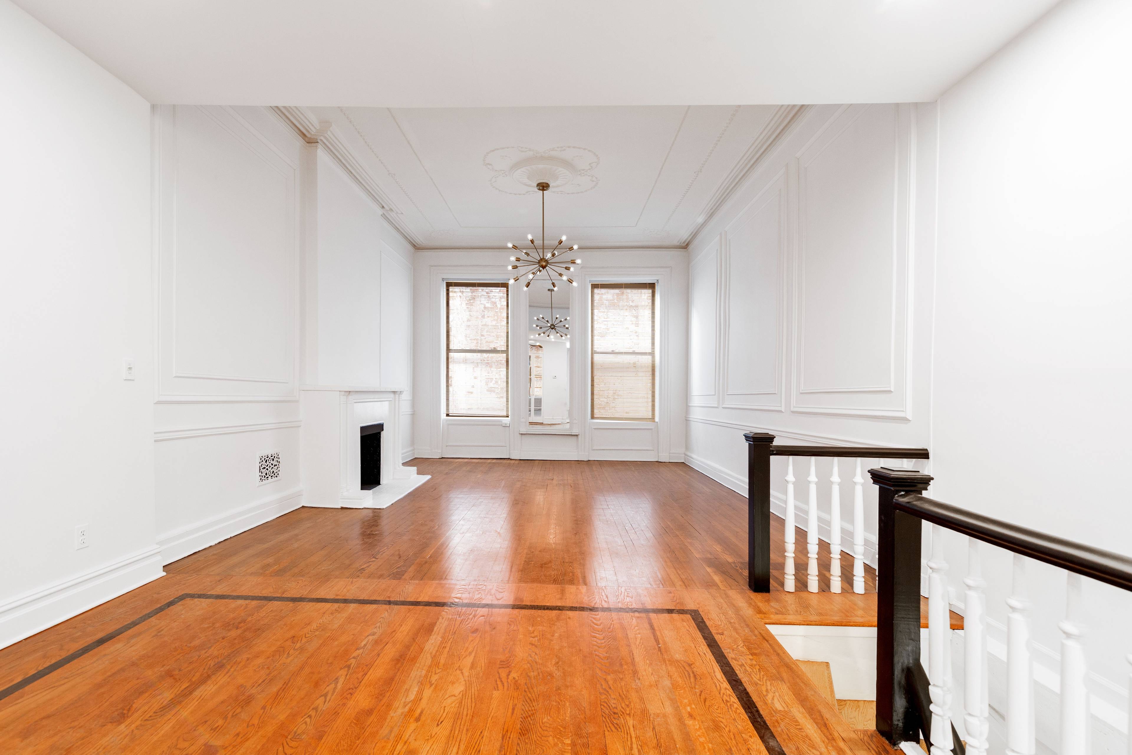 NEW LISTING !!! SINGLE FAMILY HOME, 5 bedrooms /4 baths., Upper East Side OASIS, RENOVATED, NO FEE ***