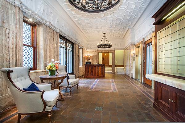 GRAMERCY GRANDE CHANDELIER - REVIVAL HOME