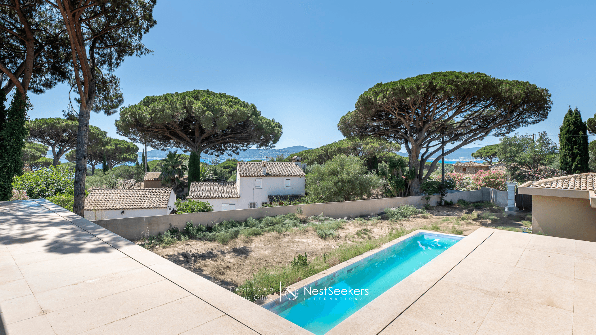 For Sale Elegant 5-Bedroom Villa with Private Pool and Panoramic Views in Grimaud, French Riviera