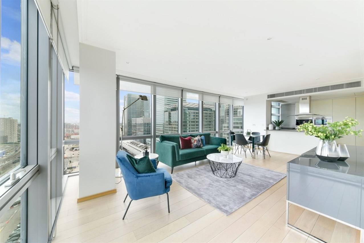 Stunning Two Bed Two Br Apartment