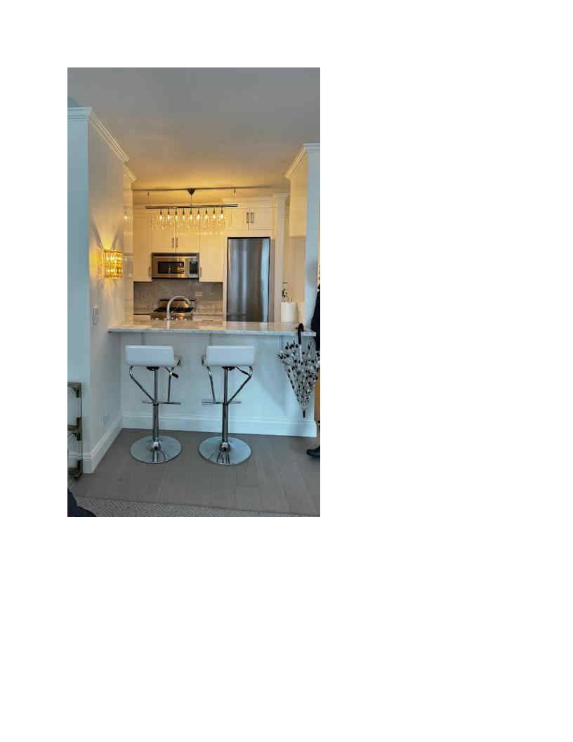 Upper East Side Designer Princess-Prince Studio Condop- Closets Galore!
