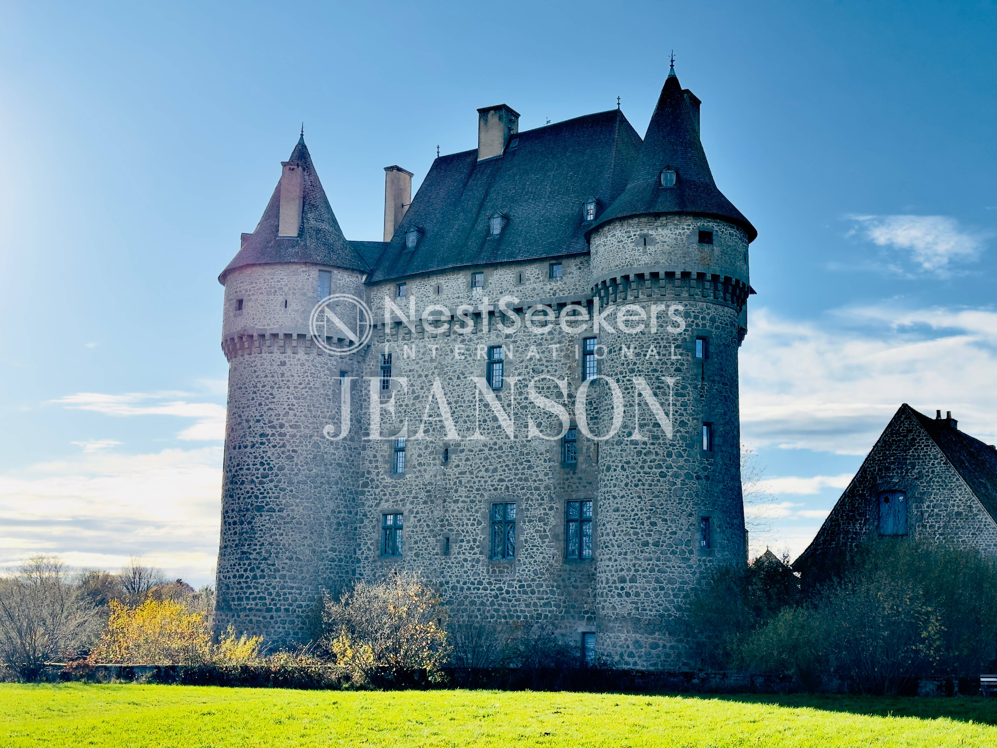 Rare Listed Medieval Castle from the Late 14th Century – Creuse, France