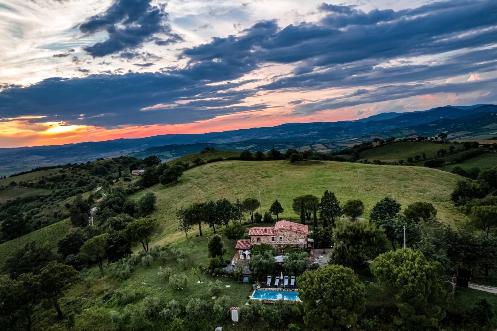 Renovated Farmhouse in Tuscany