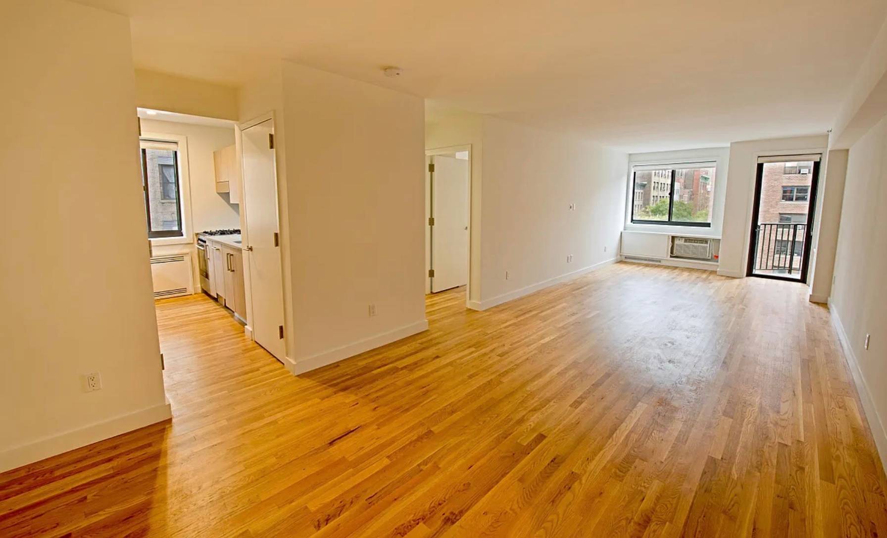 High Floor Convertible 3 Bedroom in Chelsea