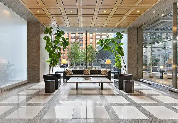 1Bed at 322 W 57