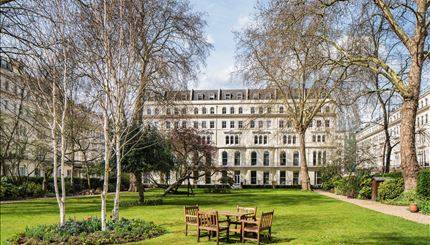 Stunning 1 bedroom apartment in Bayswater, Garden House