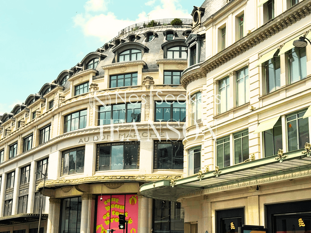 Sèvres-Babylone- Rare Gem at the heart of a prestigious neighbourhood