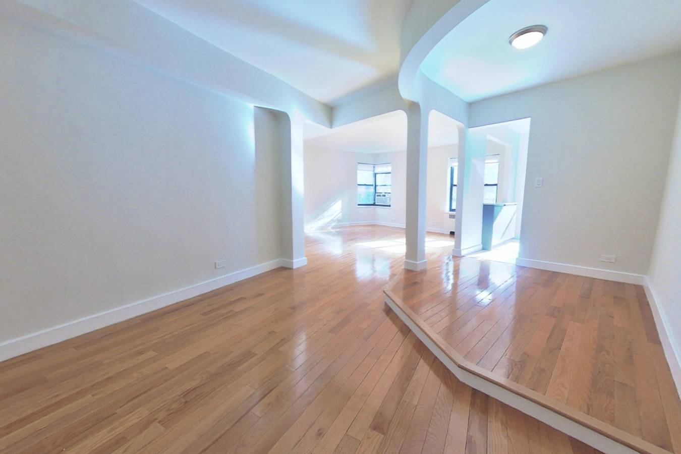 Renovated West Village 1 Bed 1 Bath Corner Unit | 925 sq ft | Entry Foyer | Pre-War | Close to NYU + Washington Square Park