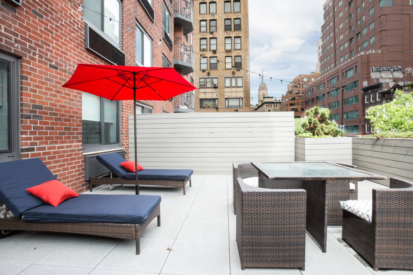 No Fee, Prime Chelsea 1 Bed / 1 Bath Unit with Private Terrace in Doorman Building, W/D in unit