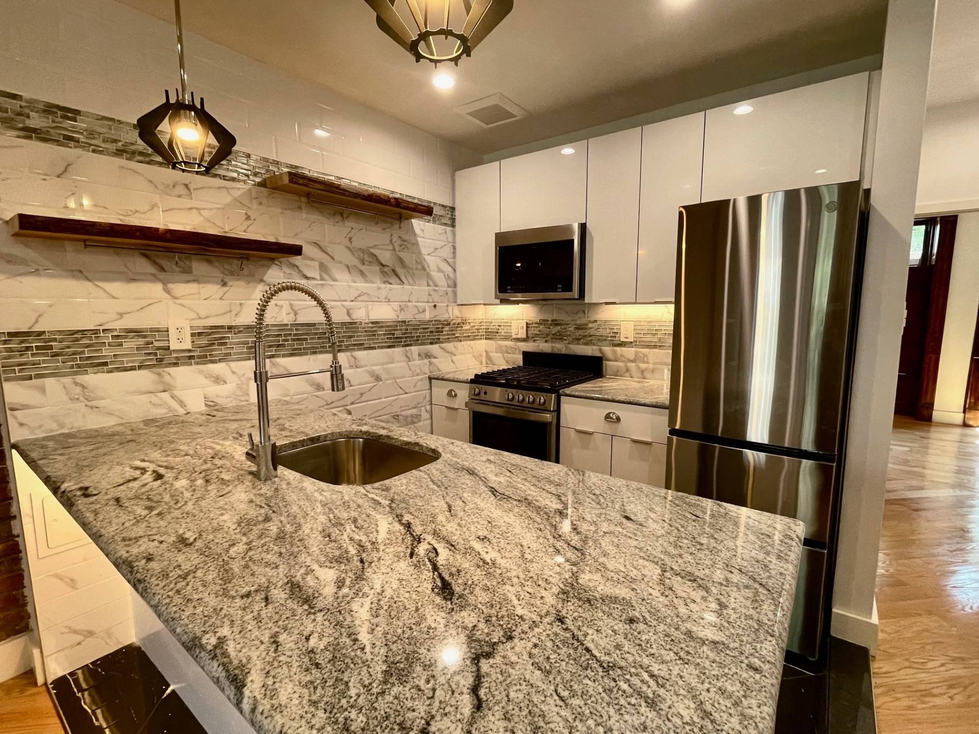 Stylish New North Crown Heights 2 Bedroom