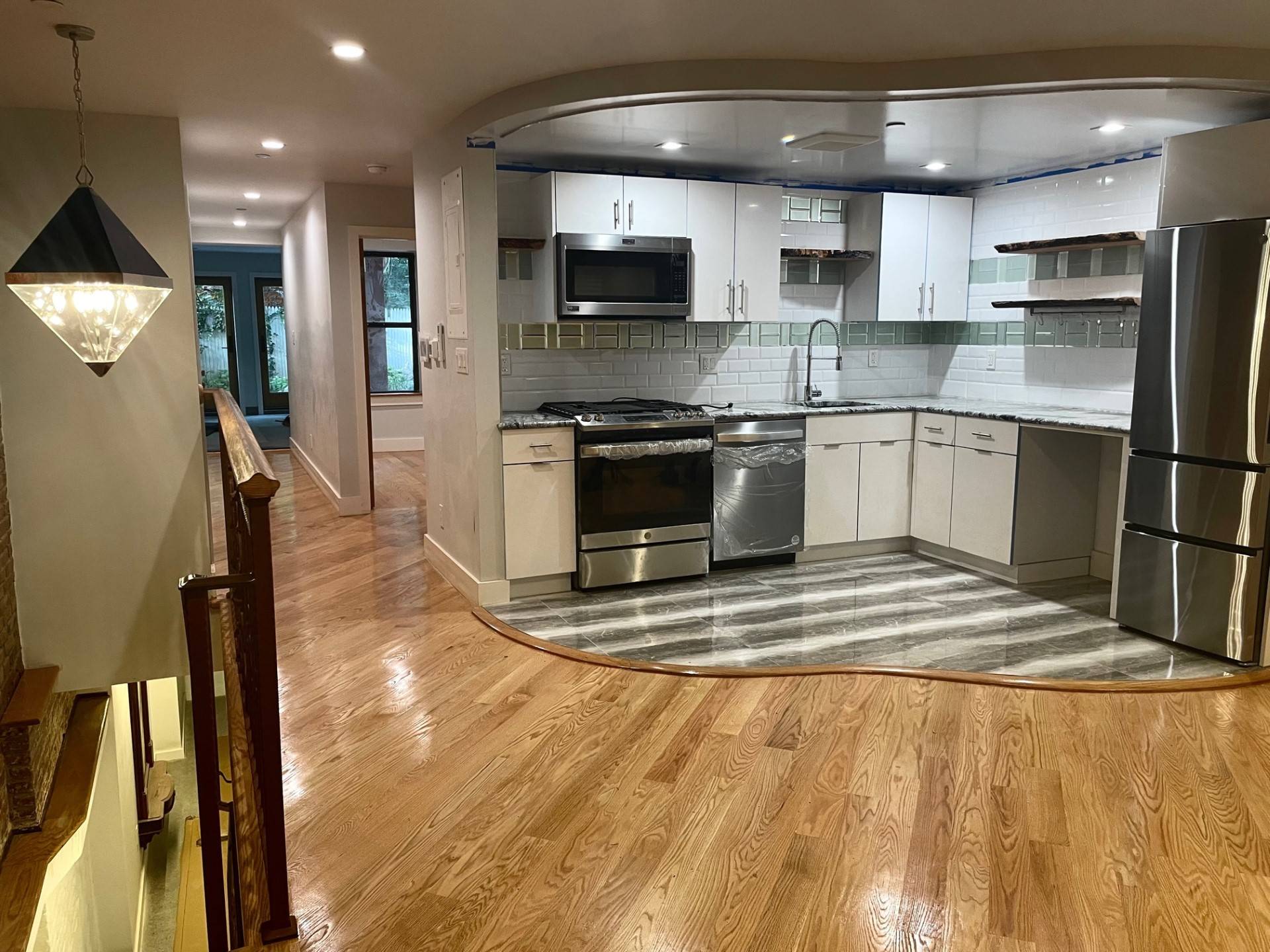 Condo Style 2BR 1.5BTH Garden Duplex