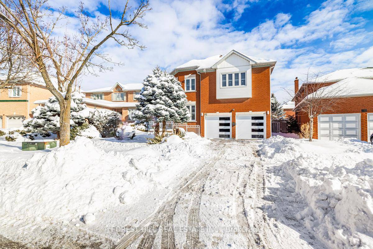 Client Remarks Rarely Offered Find Full Renovation by its owner Spent 2023 2024 Hm By Quality Green Park Hm Builder Absolutely Stunning Design Flr Plan Open Foyer 2Storey Cathedral Ceiling ...