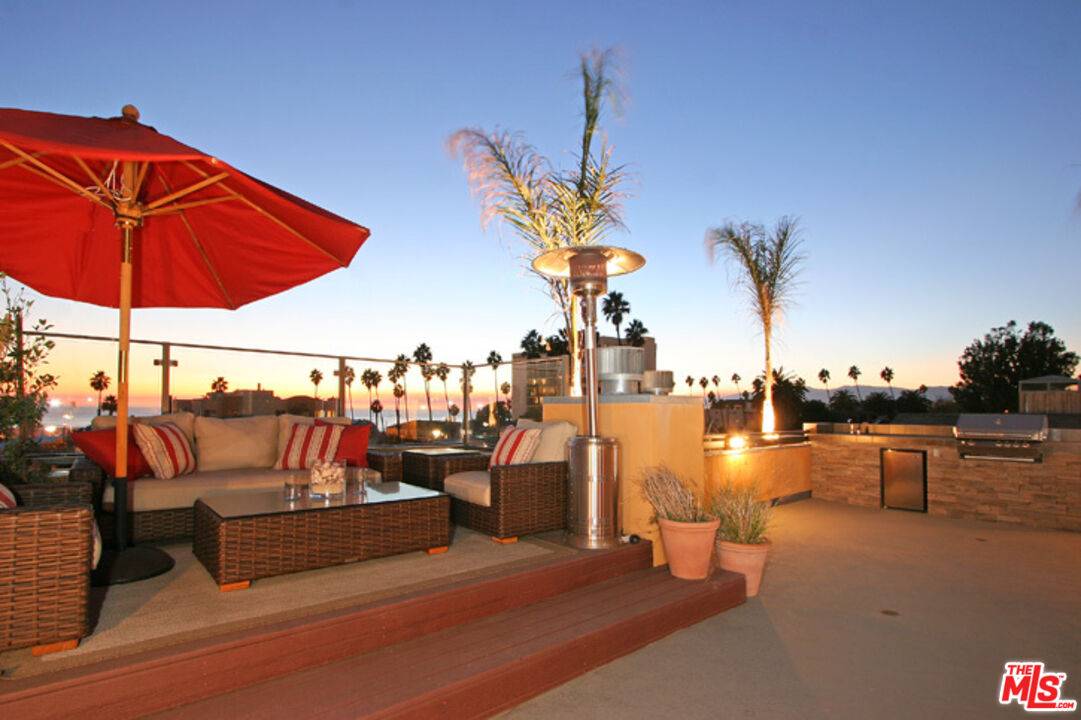 2216   Main St 3BR Santa Monica La