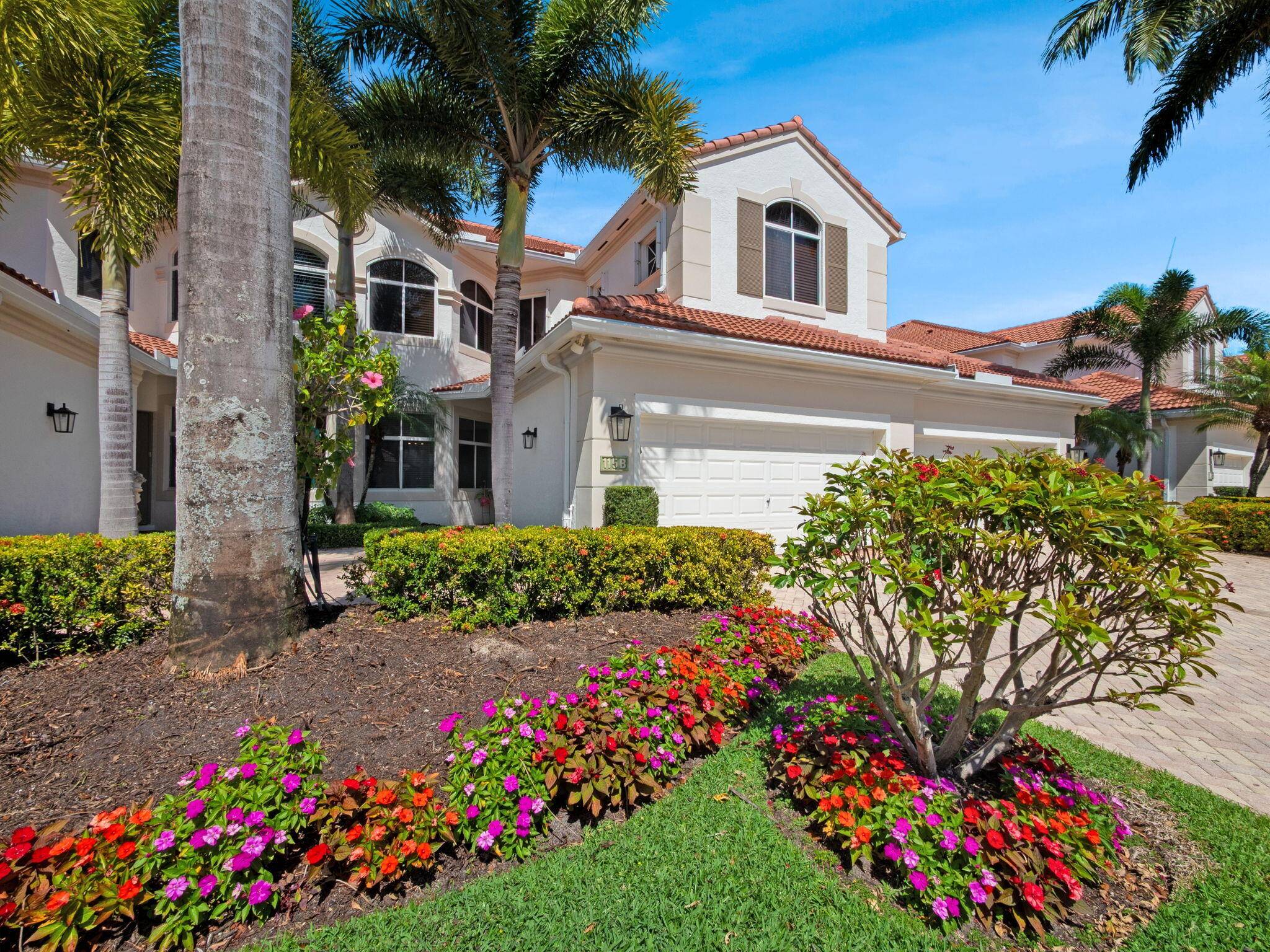 BallenIsles is a premier country club community with top tier amenities, and a prime location.